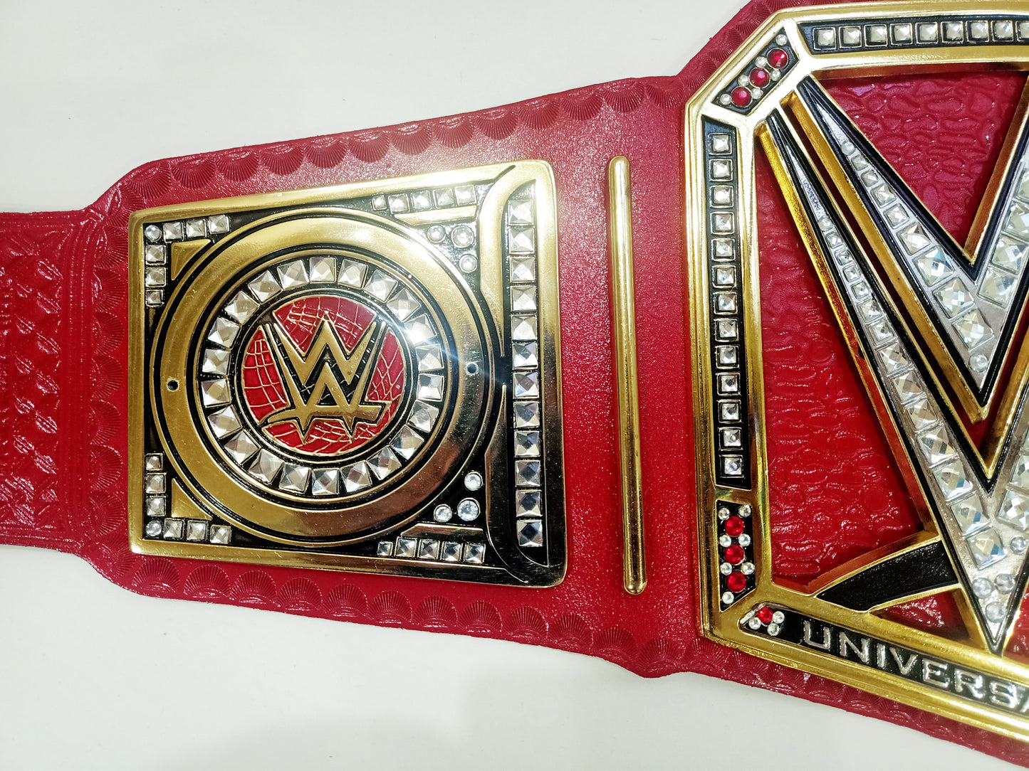 WWE Universal Championship Title Belt 3D-Red Strap